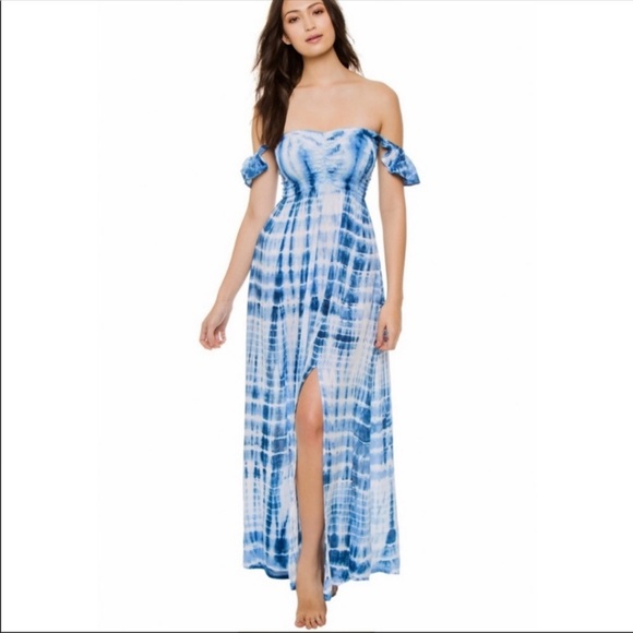 Tiare Hawaii Dresses & Skirts - NWT Tiara Hawaii Dress - One Size